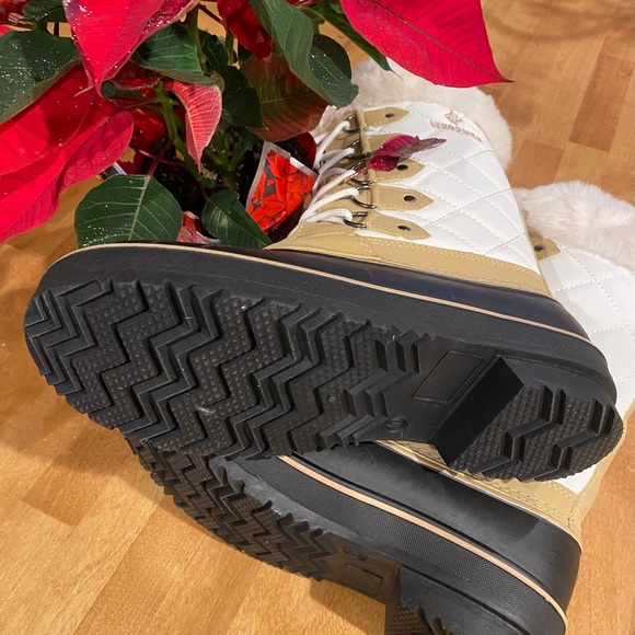 SOLD - Picture 6 of 7